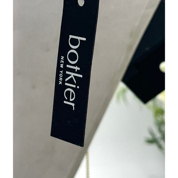 Botkier Designer Gold Tone Geometric Round Pendant Multicolor Stone Necklace New - Picture 8 of 10